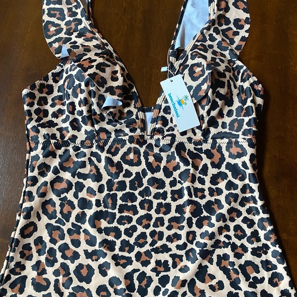 Beachsissi Other - Women’s Beachsissi Tank Set‎ Swimsuit- Size Medium- Leopard Print/NWT
